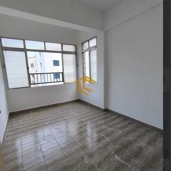 Apartamento em Praia Grande, bairro Canto do Forte
