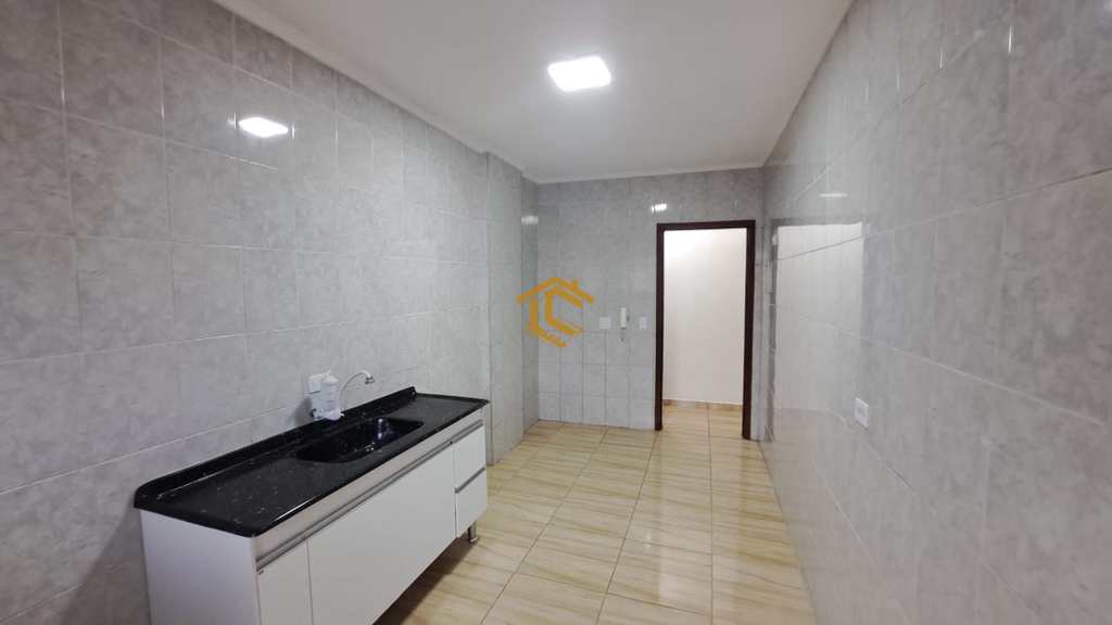 Apartamento em Praia Grande, no bairro Caiçara