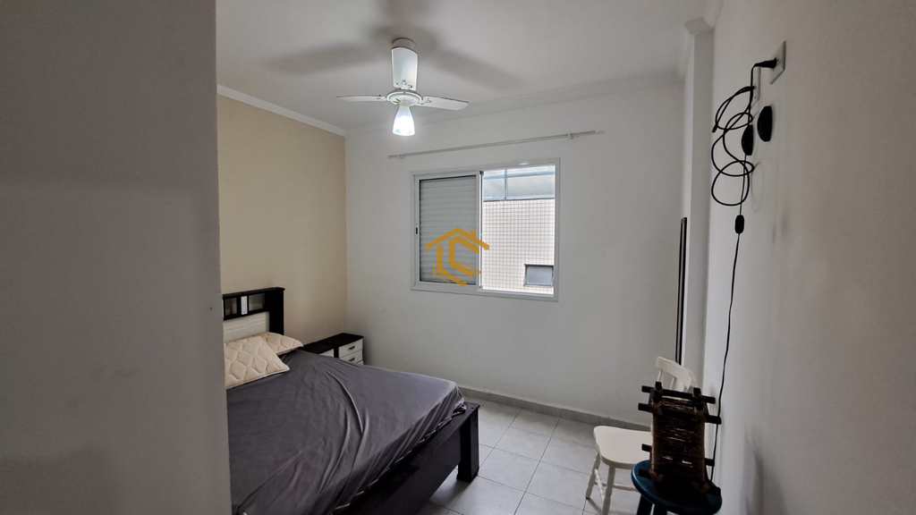Apartamento em Praia Grande, no bairro Caiçara
