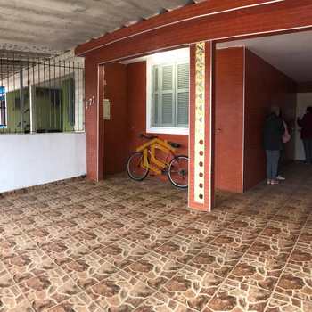 Casa em Praia Grande, bairro Caiçara