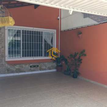 Casa em Praia Grande, bairro Real