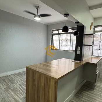Apartamento em Praia Grande, bairro Boqueirão