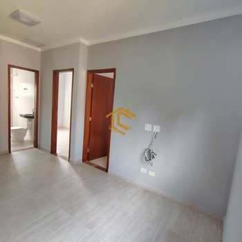 Casa em Praia Grande, bairro Melvi