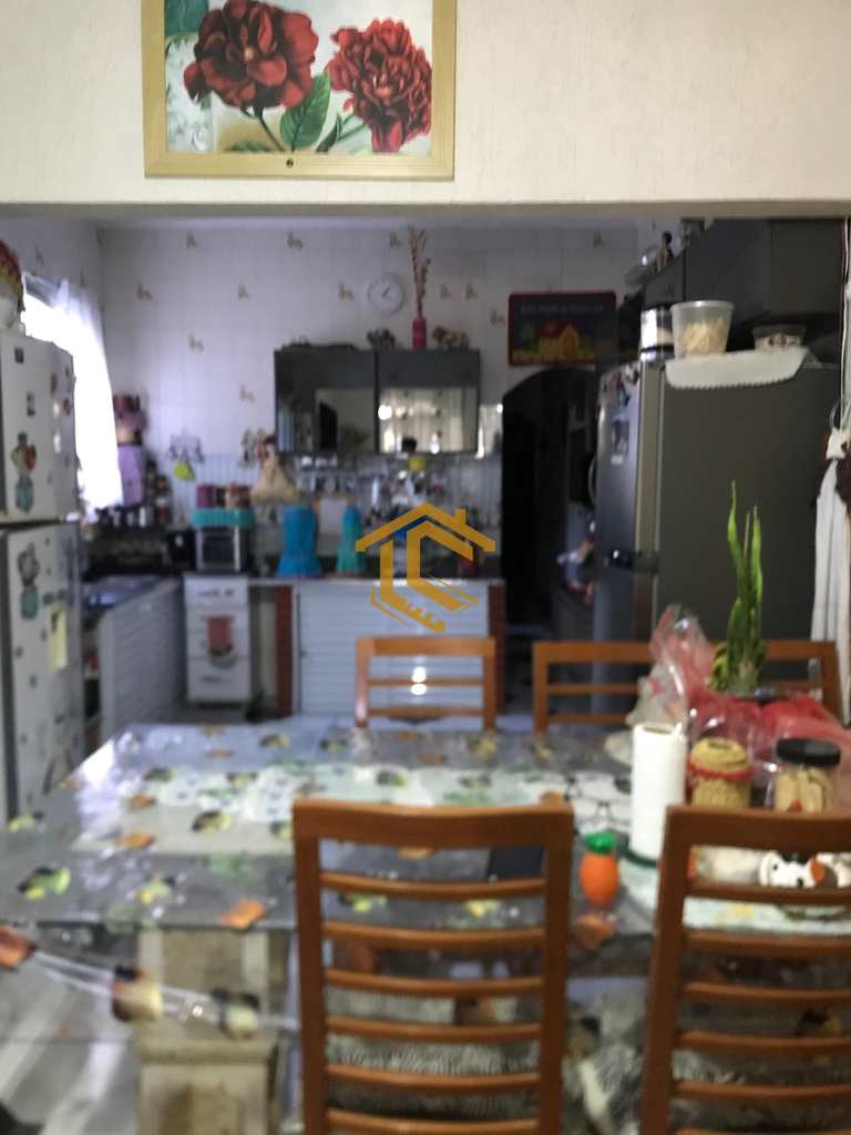 Casa em Praia Grande, no bairro Caiçara