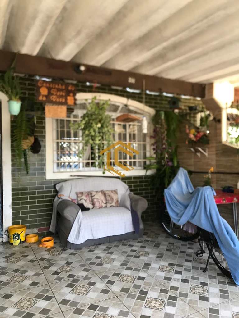 Casa em Praia Grande, no bairro Caiçara