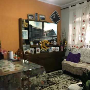 Casa em Praia Grande, bairro Caiçara