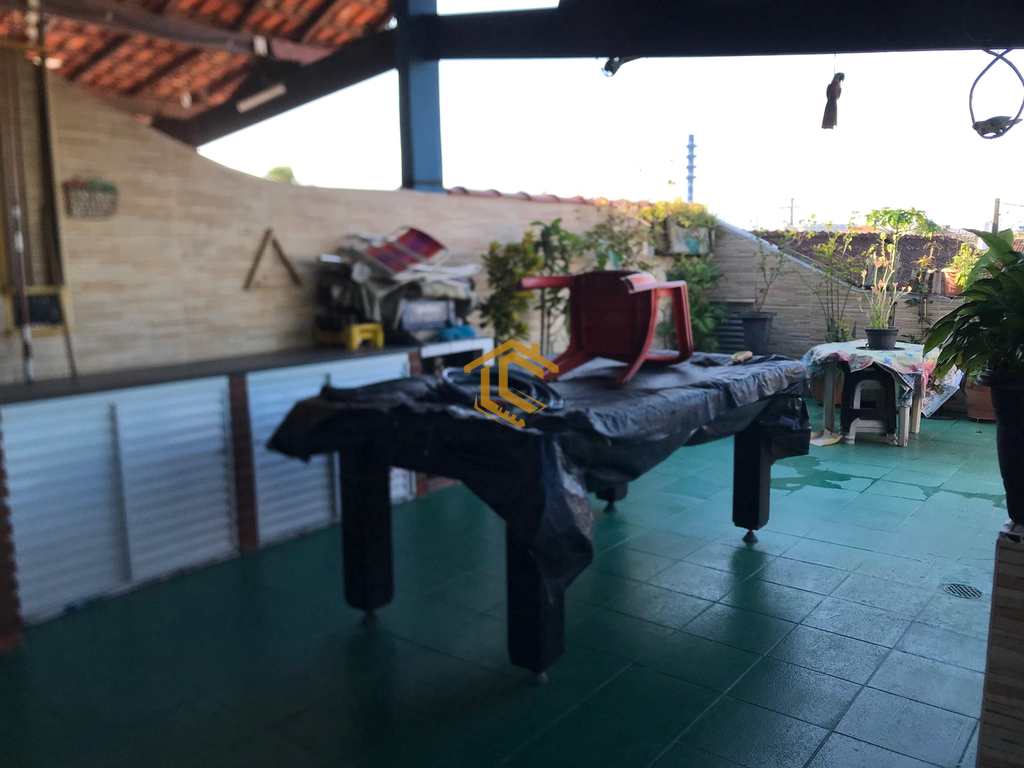 Casa em Praia Grande, no bairro Caiçara