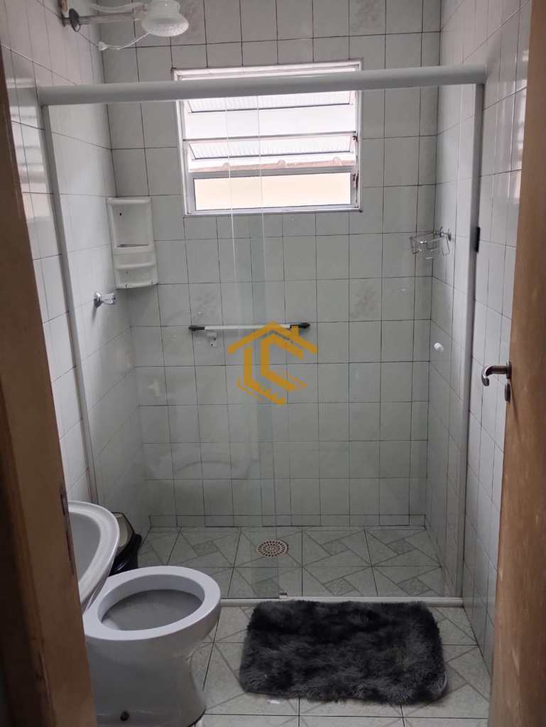 Casa em Praia Grande, no bairro Caiçara