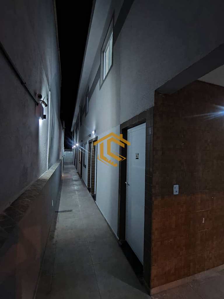 Casa em Praia Grande, no bairro Samambaia