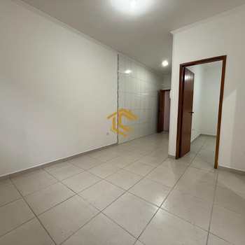 Casa em Praia Grande, bairro Balneário Maracanã