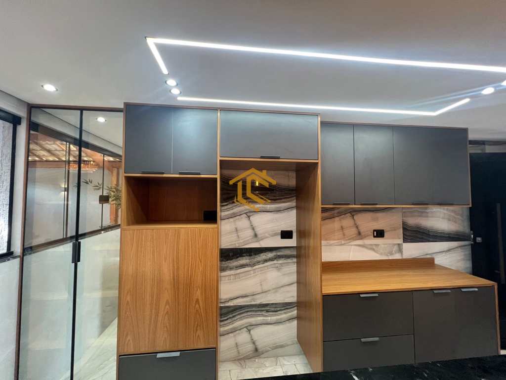 Casa em Praia Grande, no bairro Real