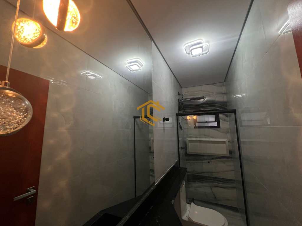 Casa em Praia Grande, no bairro Real