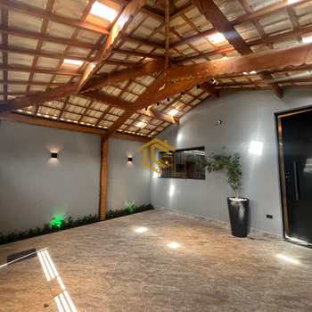 Casa em Praia Grande, bairro Real