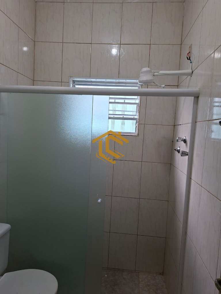 Casa em Praia Grande, no bairro Balneário Maracanã