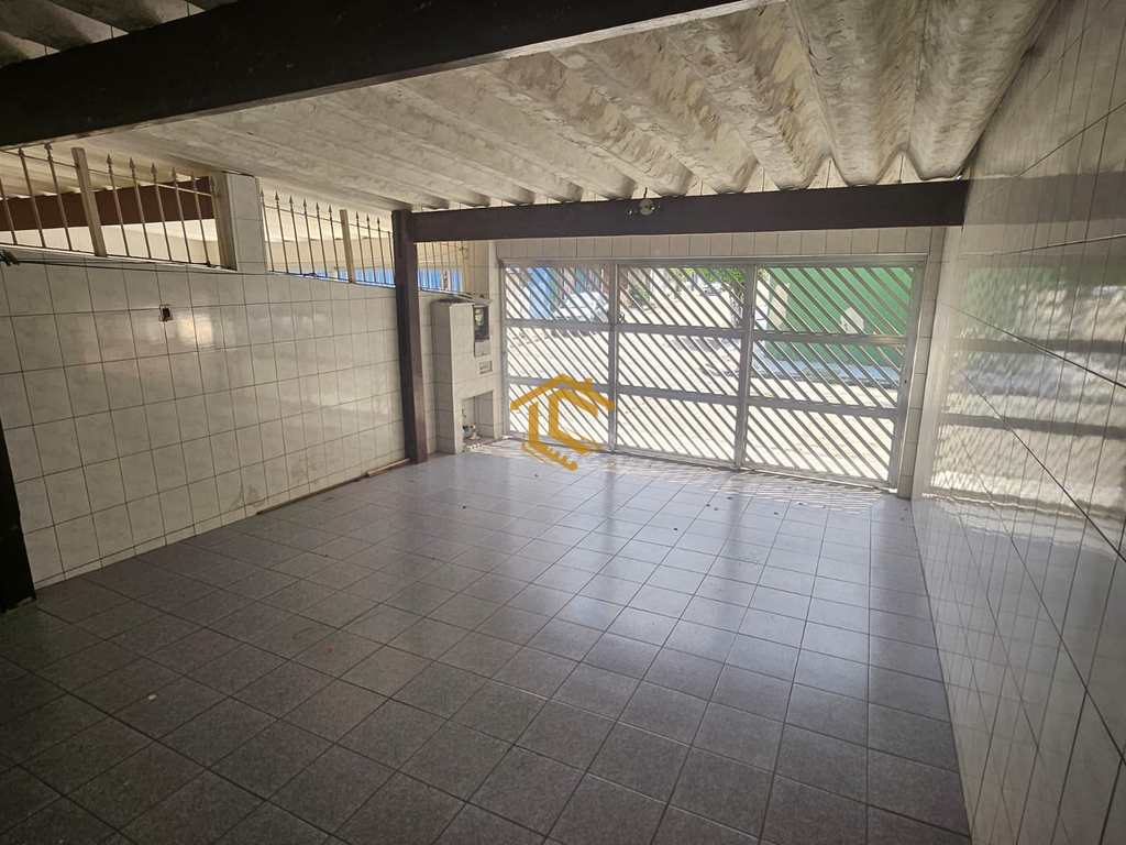 Casa em Praia Grande, no bairro Aviação