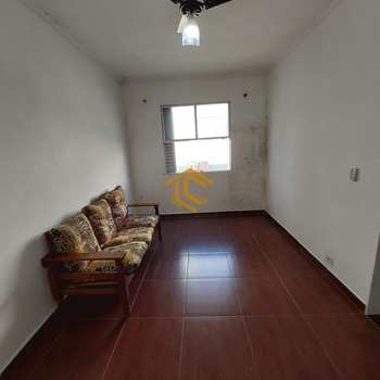 Kitnet em Praia Grande, bairro Ocian