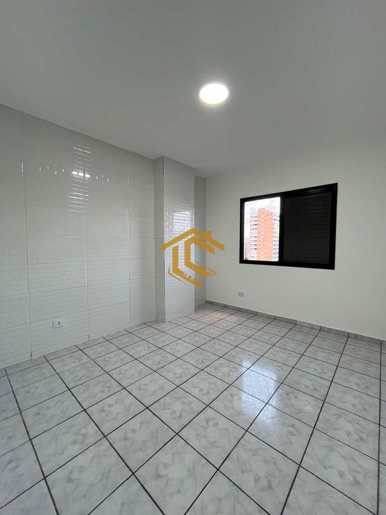 Apartamento em Praia Grande, no bairro Tupi
