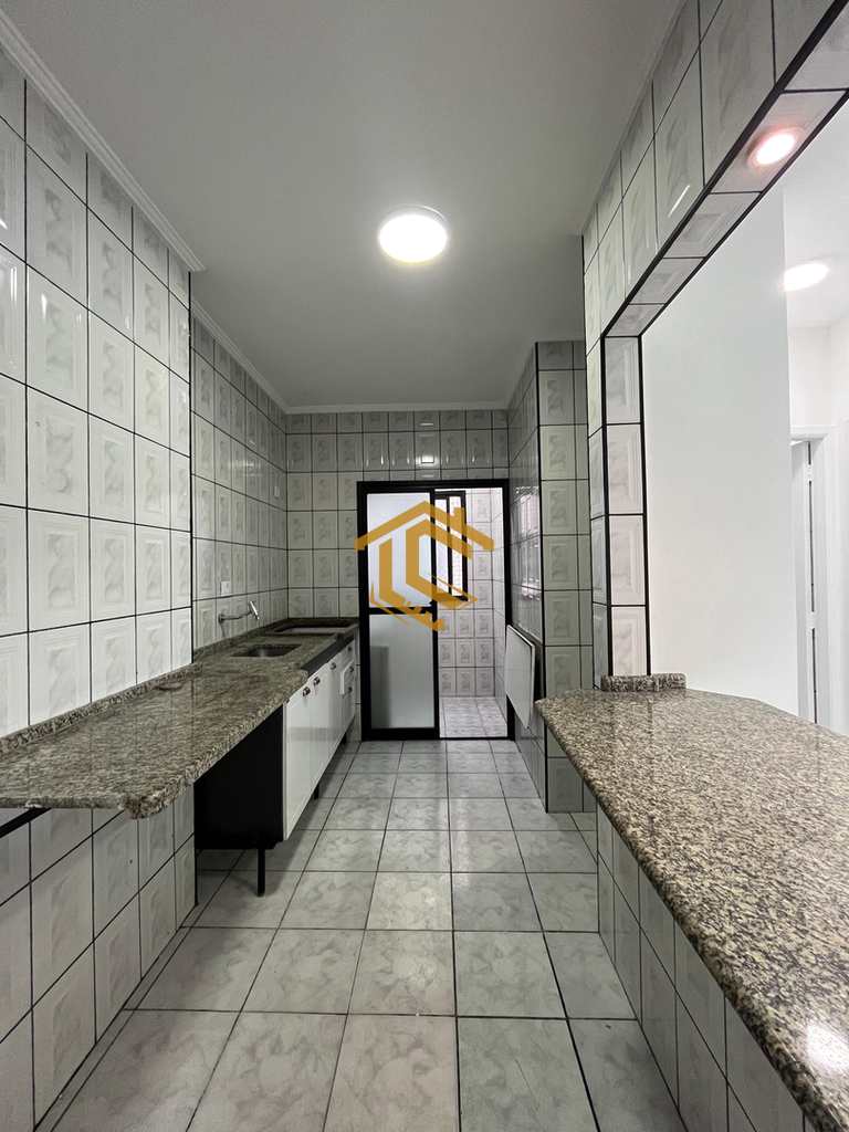 Apartamento em Praia Grande, no bairro Tupi