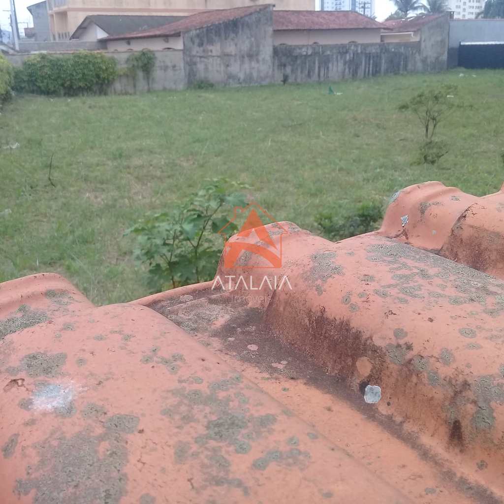 Terreno em Mongaguá, no bairro Centro