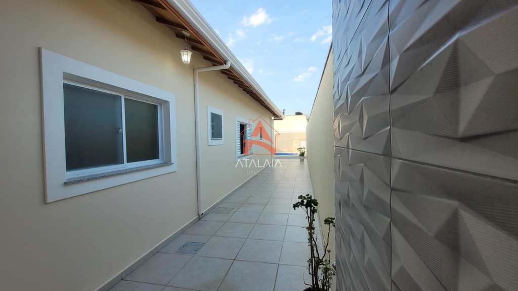 Casa em Praia Grande, no bairro Flórida
