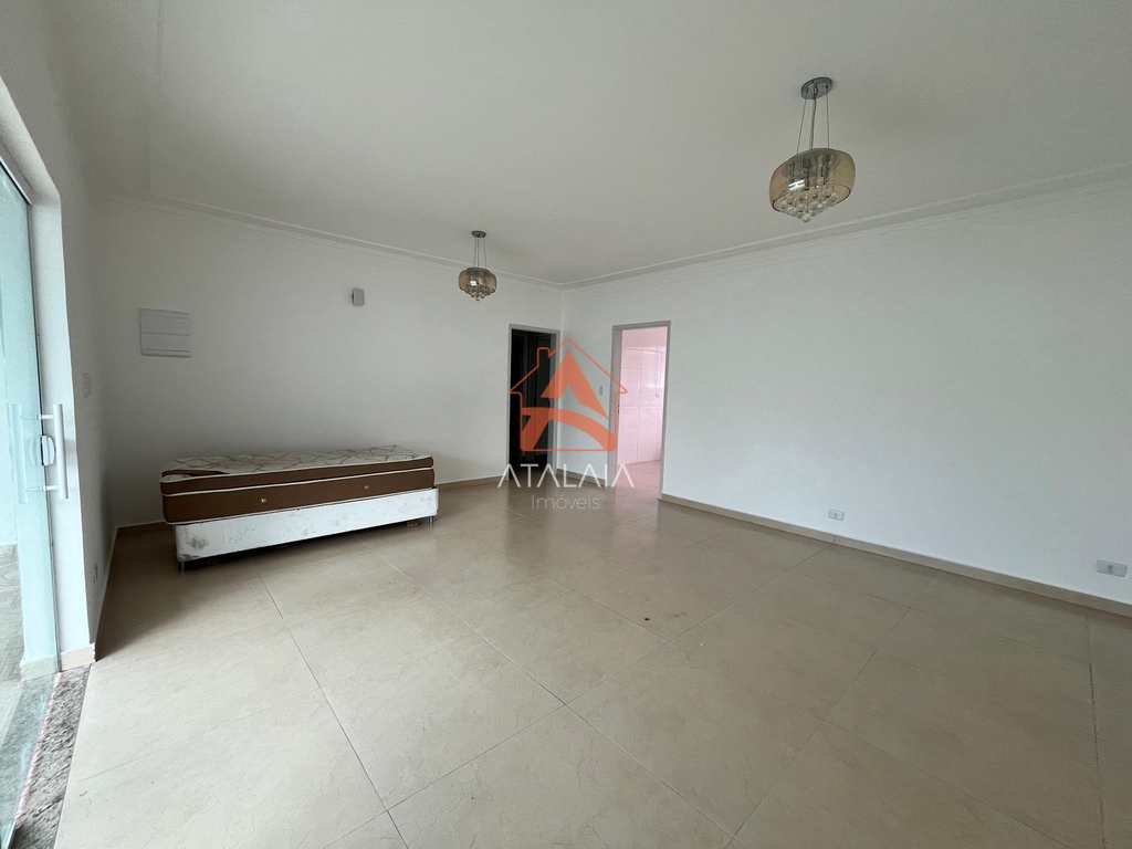 Casa em Praia Grande, no bairro Flórida