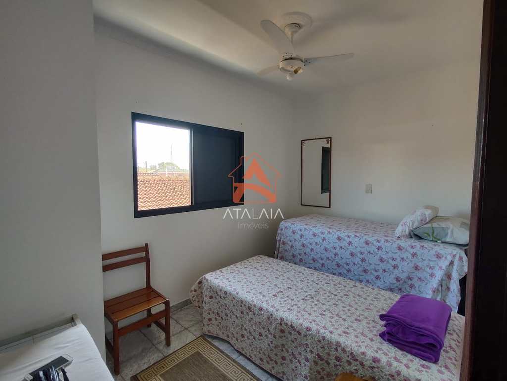 Casa em Praia Grande, no bairro Real