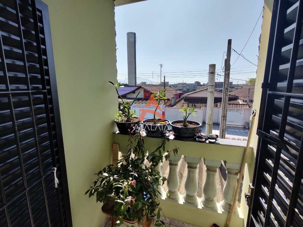 Casa em Praia Grande, no bairro Real