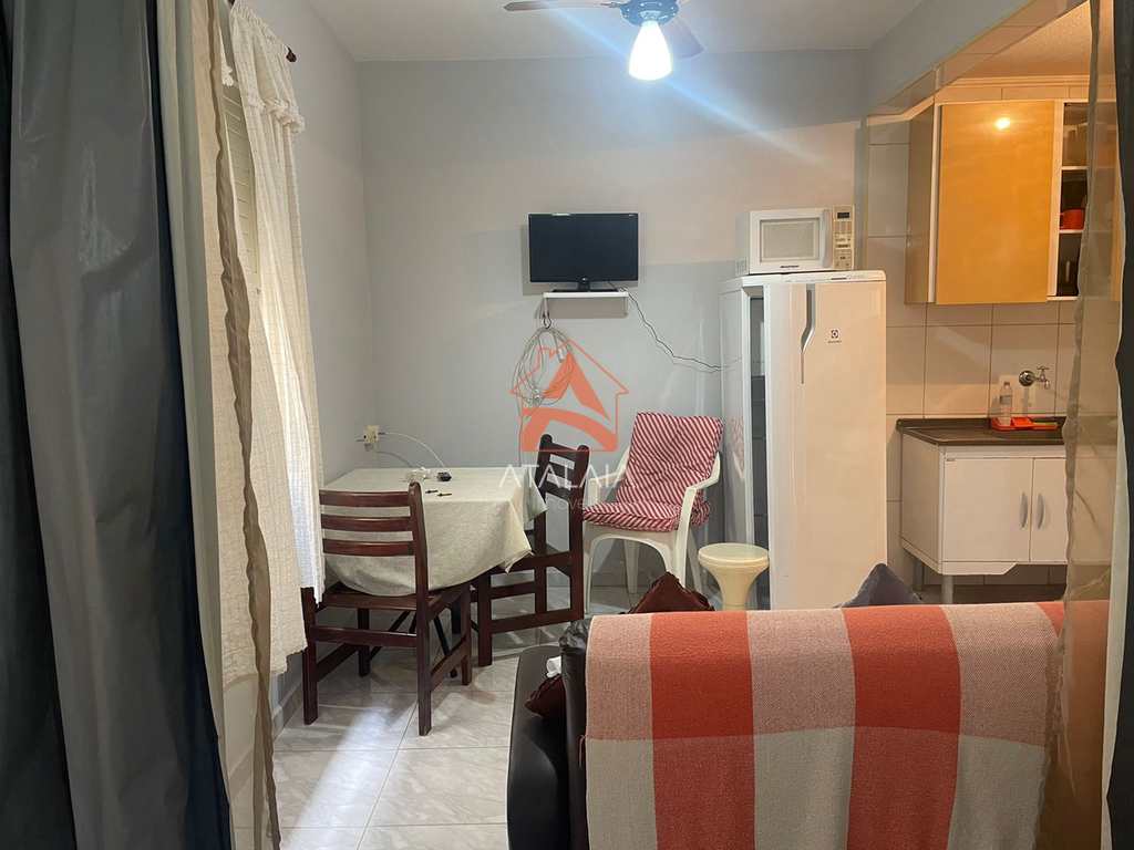 Kitnet em Praia Grande, no bairro Real
