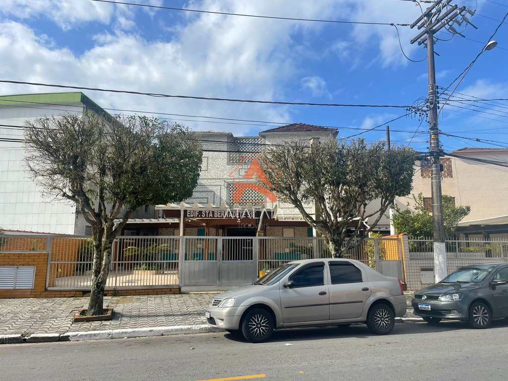 Kitnet em Praia Grande, no bairro Real