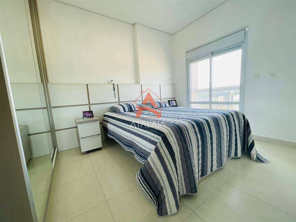 Apartamento em Praia Grande, no bairro Canto do Forte