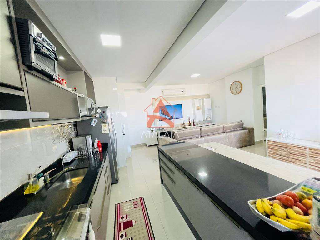 Apartamento em Praia Grande, no bairro Canto do Forte