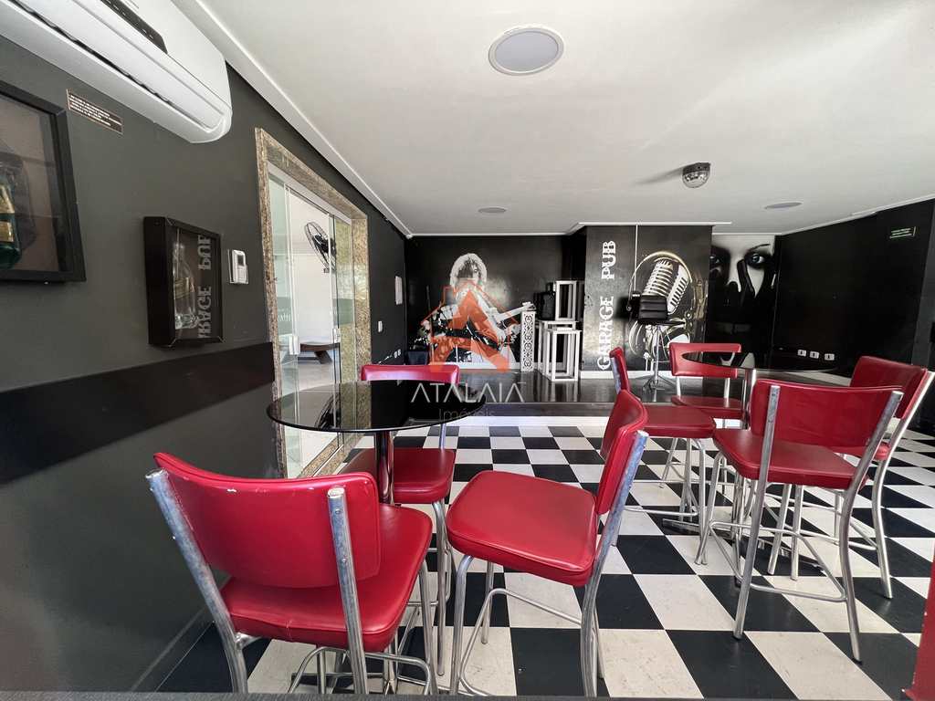 Apartamento em Praia Grande, no bairro Boqueirão
