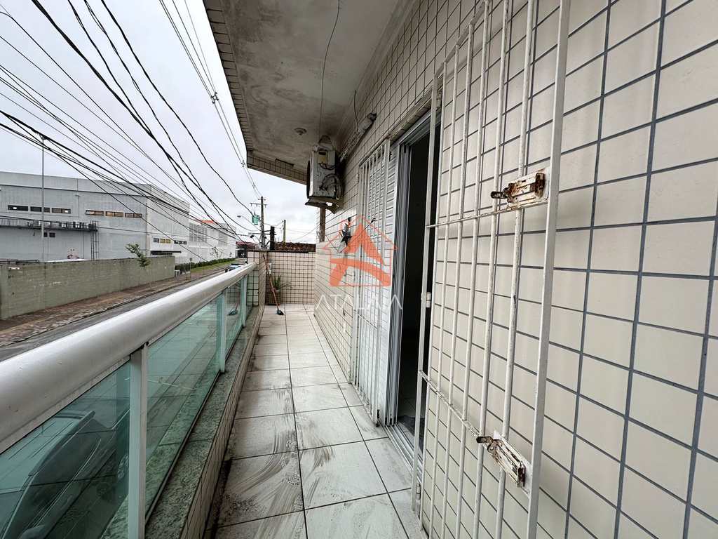 Casa em Praia Grande, no bairro Guilhermina