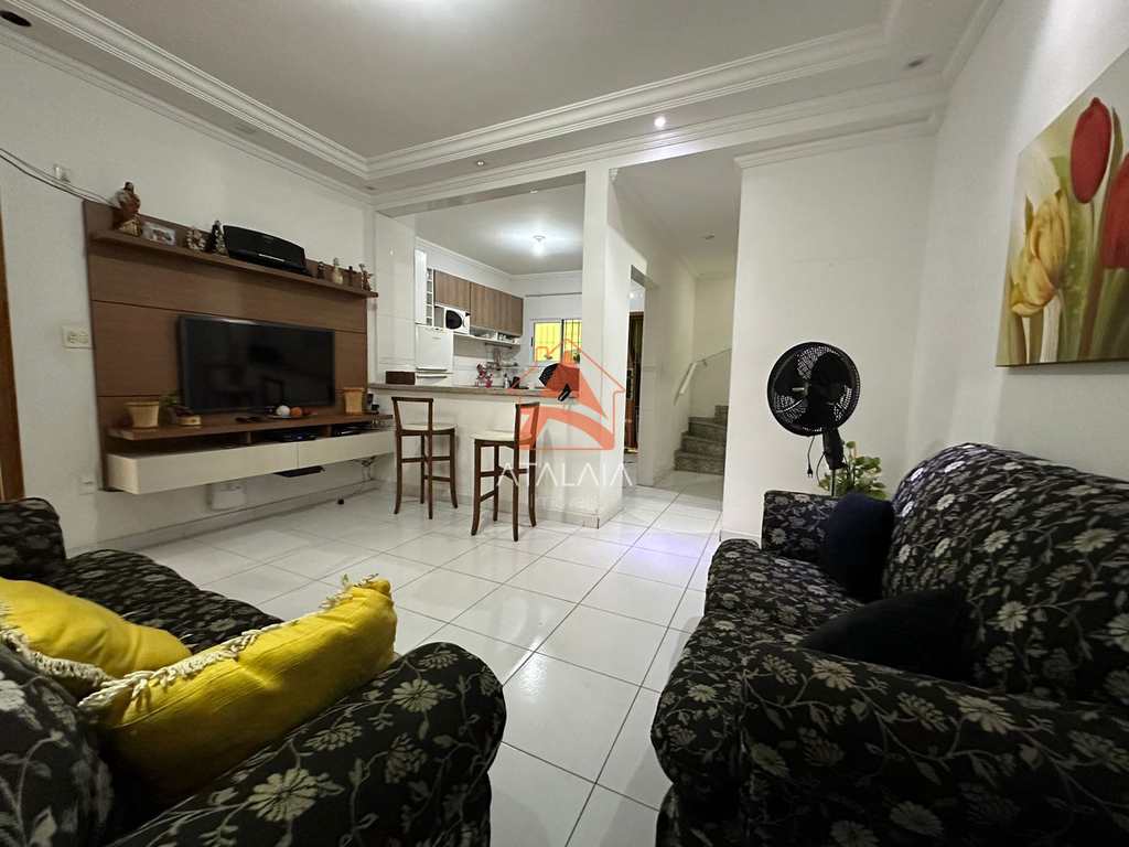 Casa em Praia Grande, no bairro Guilhermina