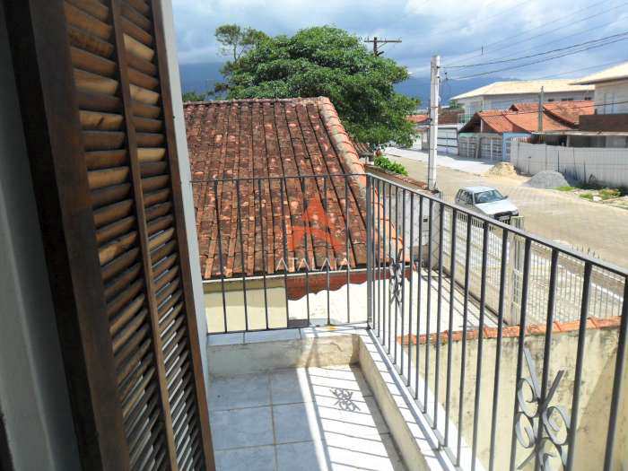 Sobrado em Praia Grande, no bairro Real