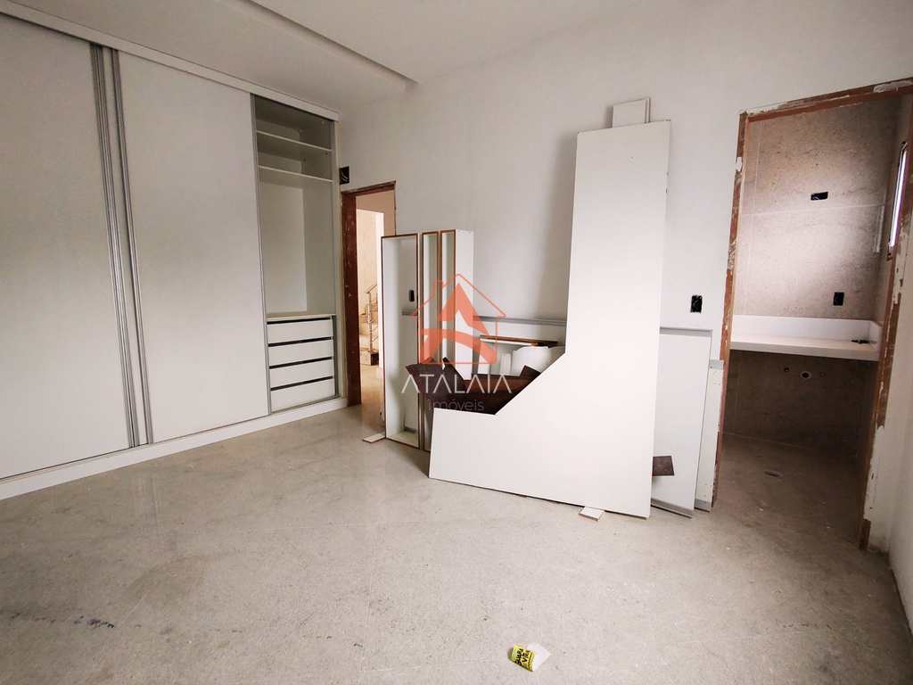 Cobertura em Praia Grande, no bairro Canto do Forte