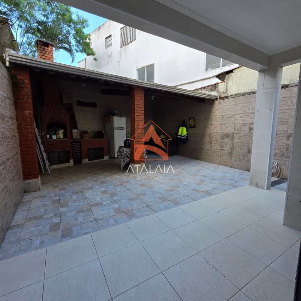 Casa em Praia Grande, no bairro Solemar