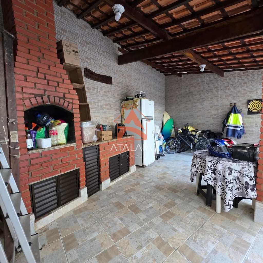 Casa em Praia Grande, no bairro Solemar