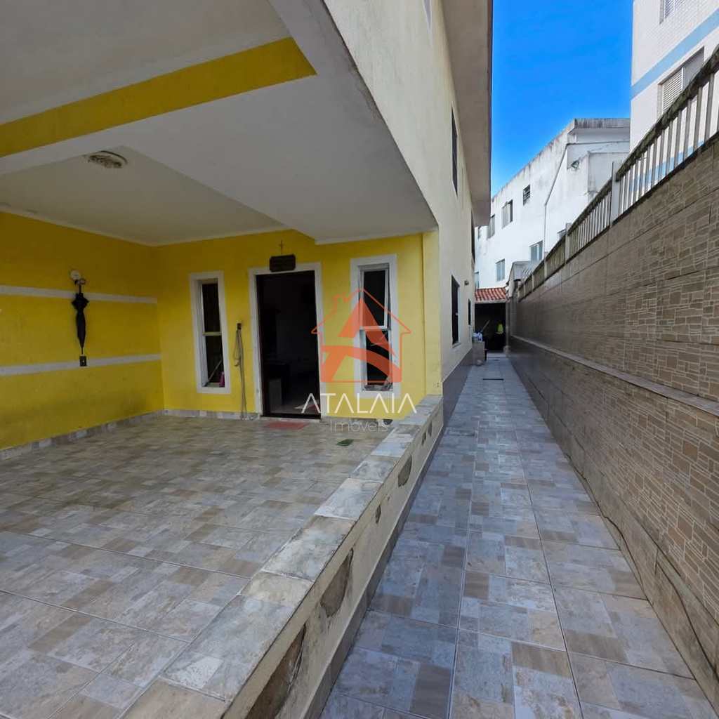 Casa em Praia Grande, no bairro Solemar