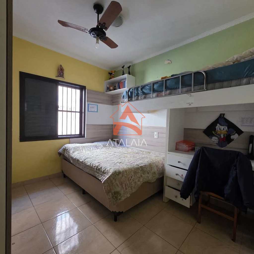 Casa em Praia Grande, no bairro Solemar
