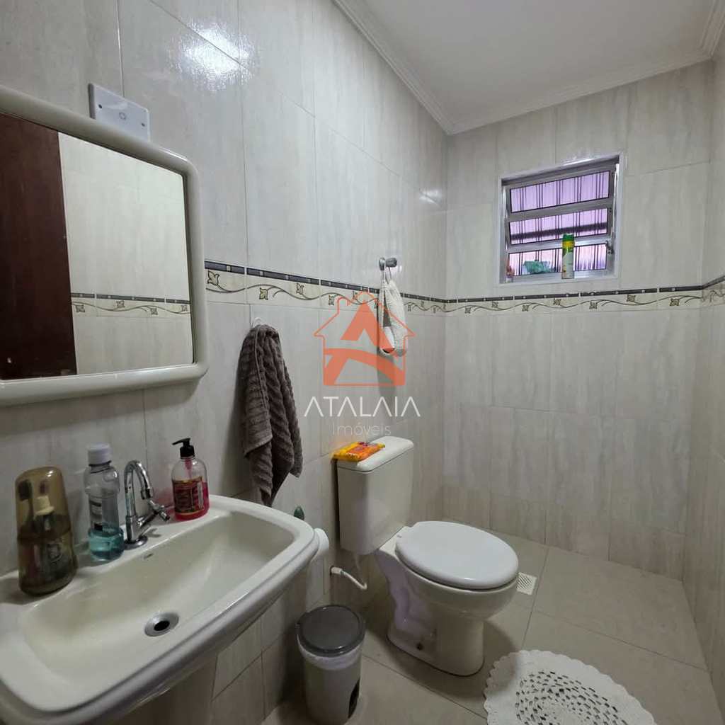 Casa em Praia Grande, no bairro Solemar