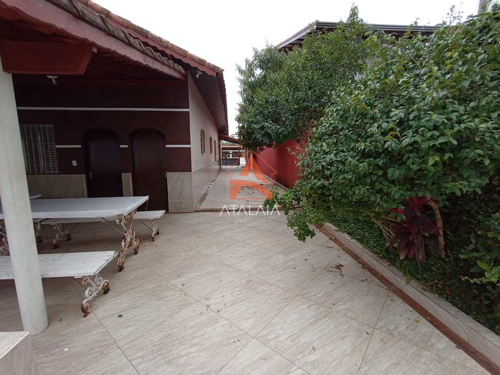 Casa em Praia Grande, no bairro Solemar