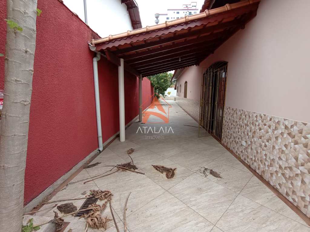 Casa em Praia Grande, no bairro Solemar