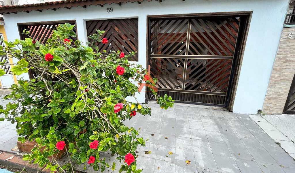 Casa em Praia Grande, bairro Caiçara