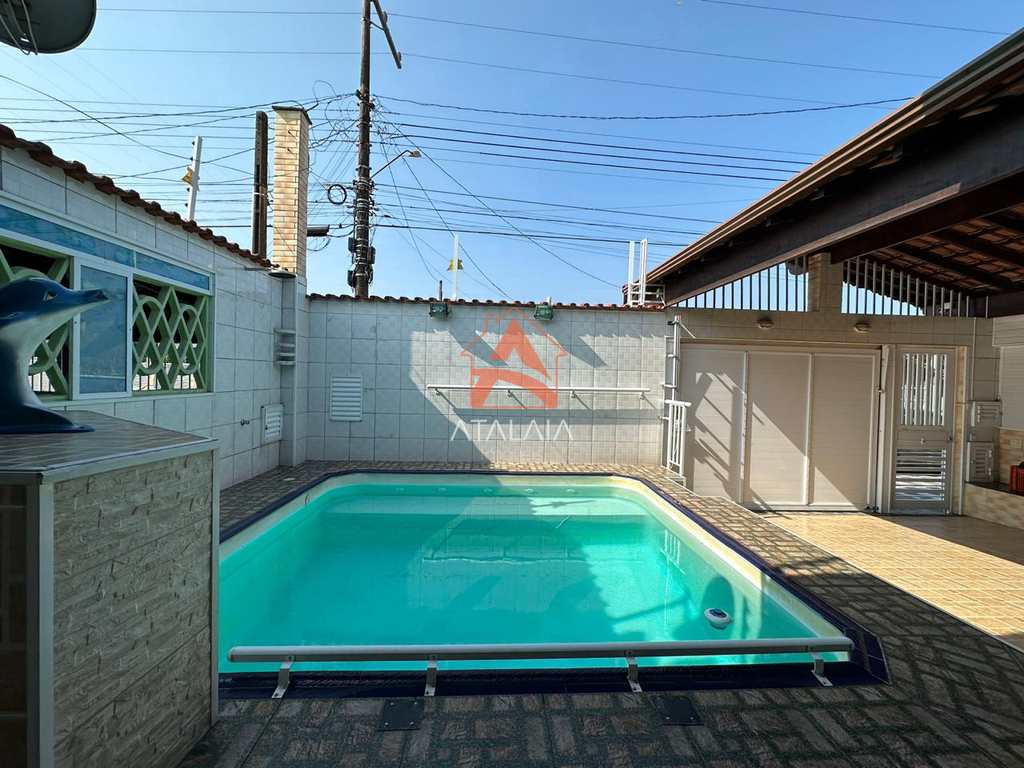 Casa em Praia Grande, no bairro Real