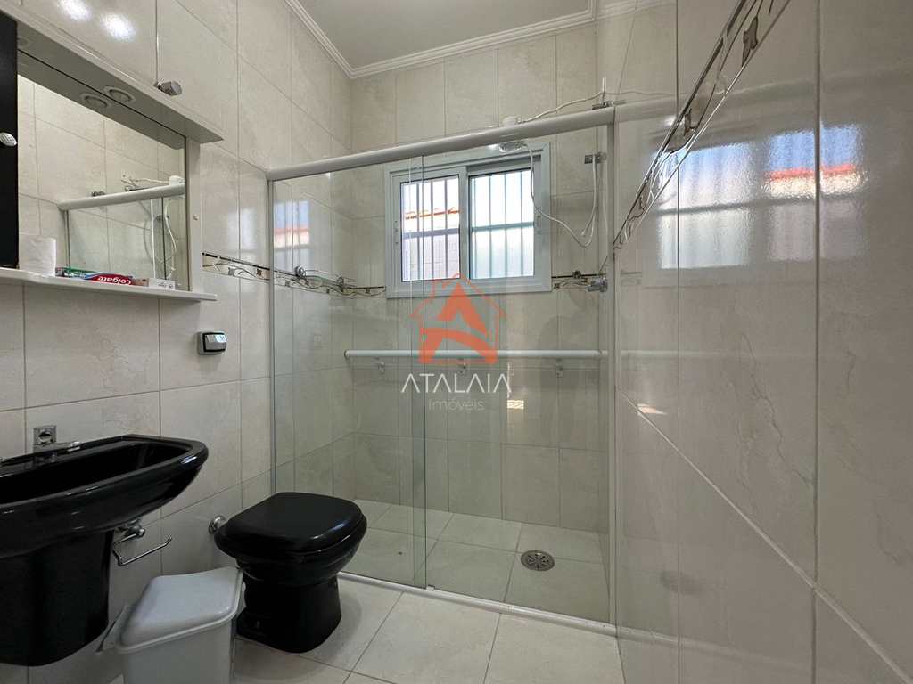Casa em Praia Grande, no bairro Real