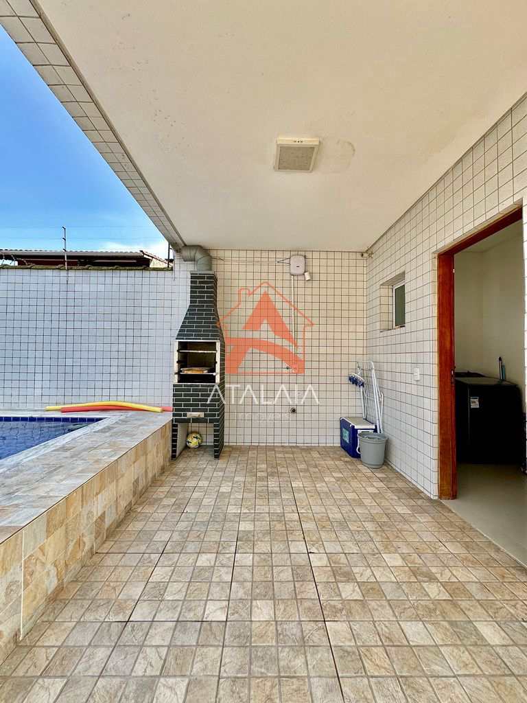 Casa em Praia Grande, no bairro Mirim