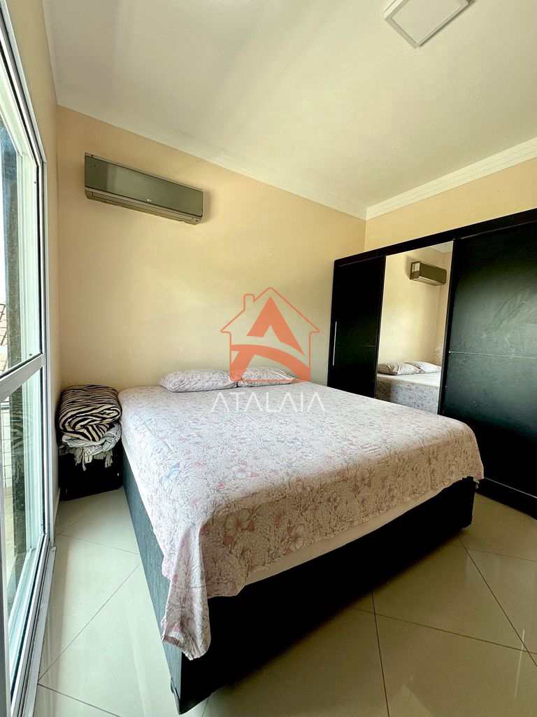 Casa em Praia Grande, no bairro Mirim