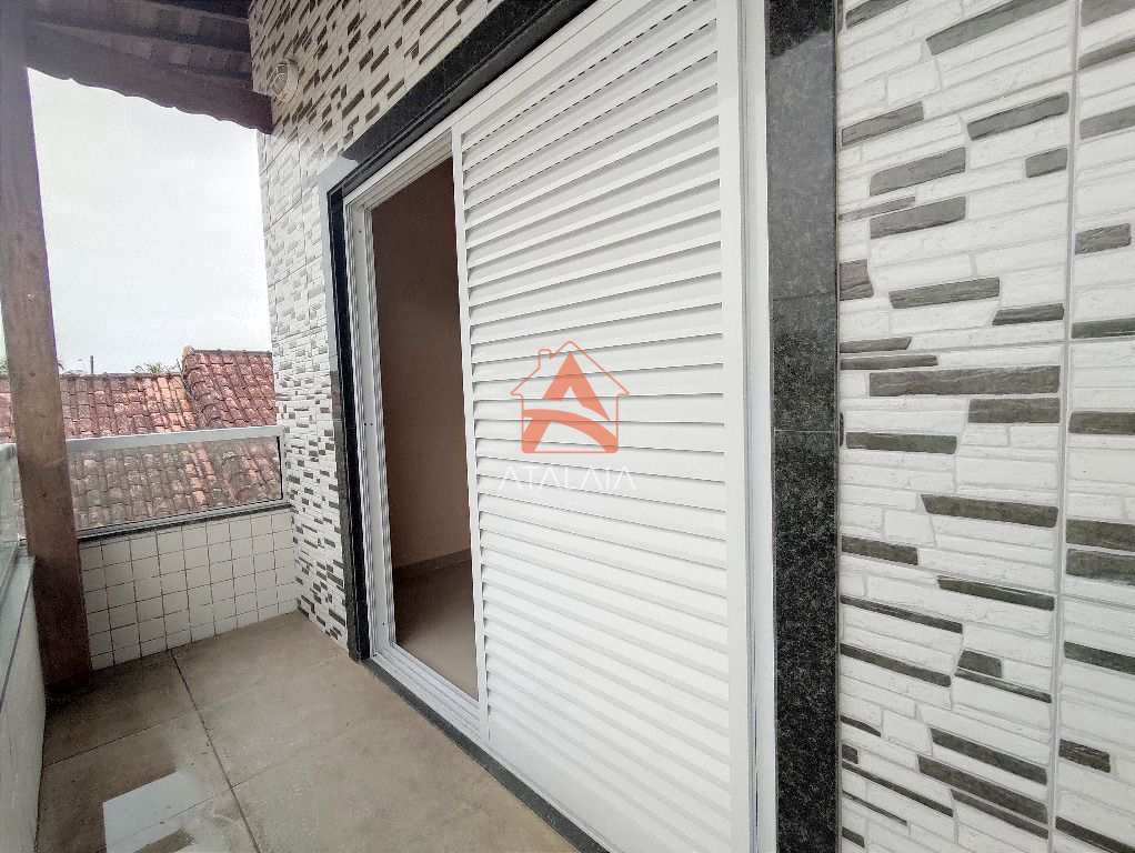 Casa em Praia Grande, no bairro Mirim