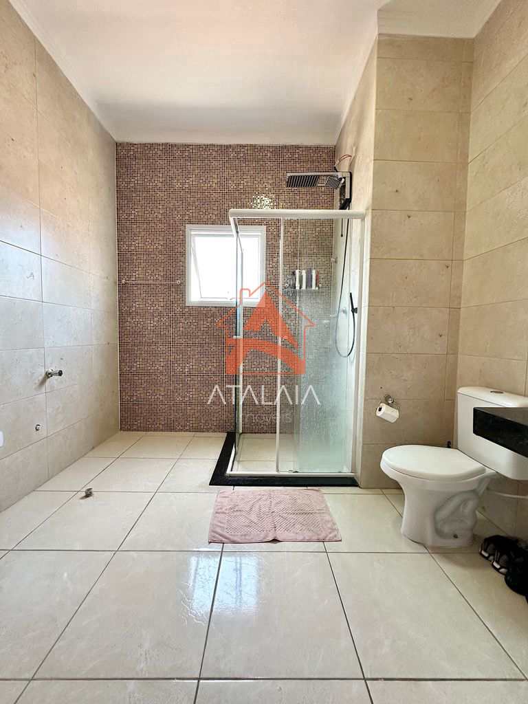 Casa em Praia Grande, no bairro Mirim